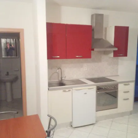 Apartment Melani Pula Exterior photo