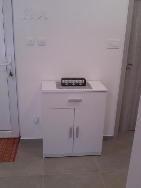 Melani Apartment