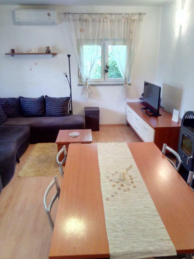 Melani Apartment Pula